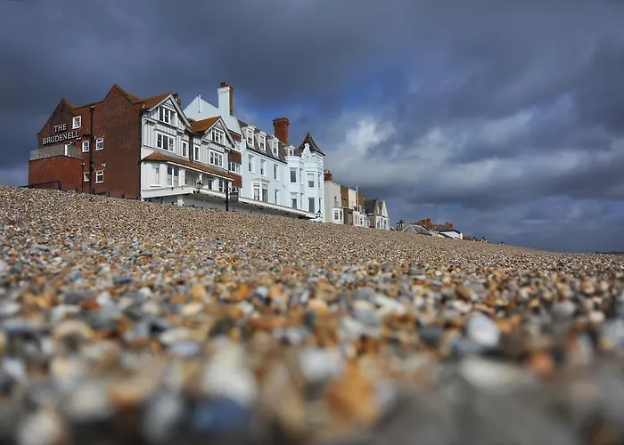 Discover the Best Hotels in Aldeburgh with Parking for a Convenient Stay