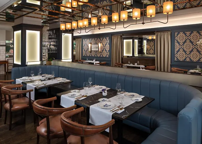 Mejores hoteles con jacuzzi privado en Madrid y áreas