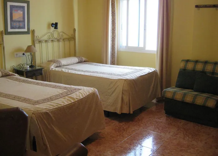 Guía completa sobre pensiones en Antequera: Hospedaje económico y acogedor